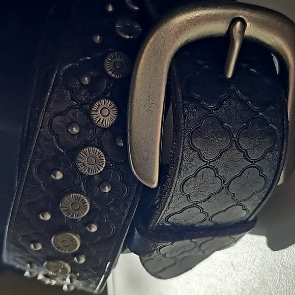 Fossil Accessories - Black Leather Belt by Fossil 39 inches up to buckle